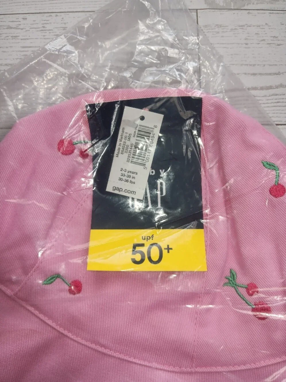 NWT Baby Gap Toddler Girl's Cherry Bucket Hat Size 12-24 M, 2-3 Yrs